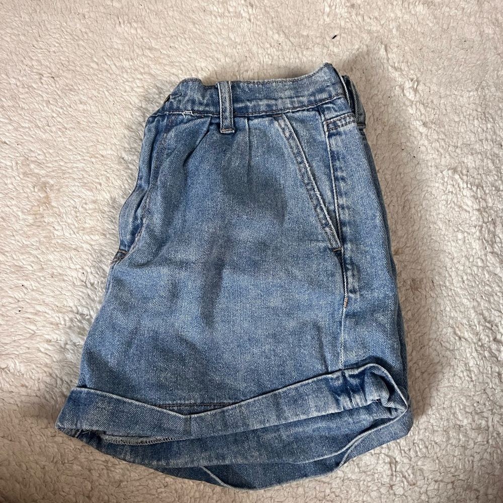 american eagle mom shorts